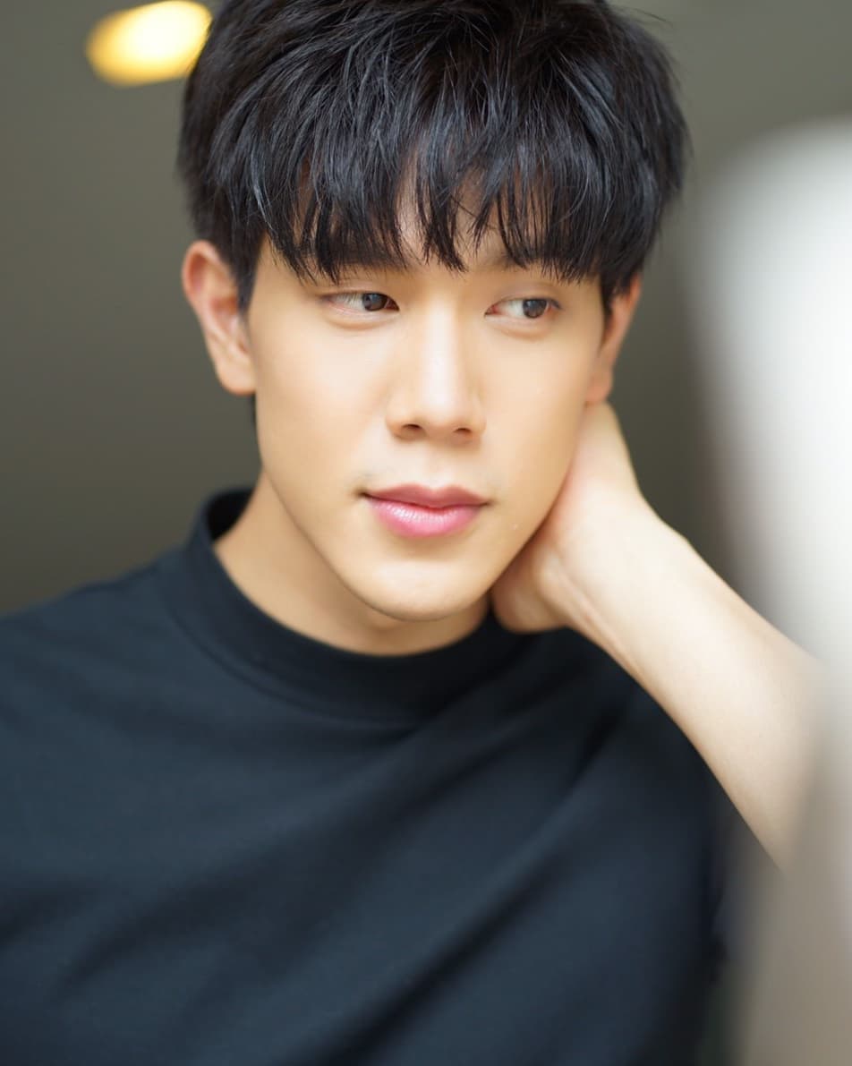 hf2qw0t">萨博尔·阿萨瓦蒙空(great),1993年12月6日出生于泰国曼谷