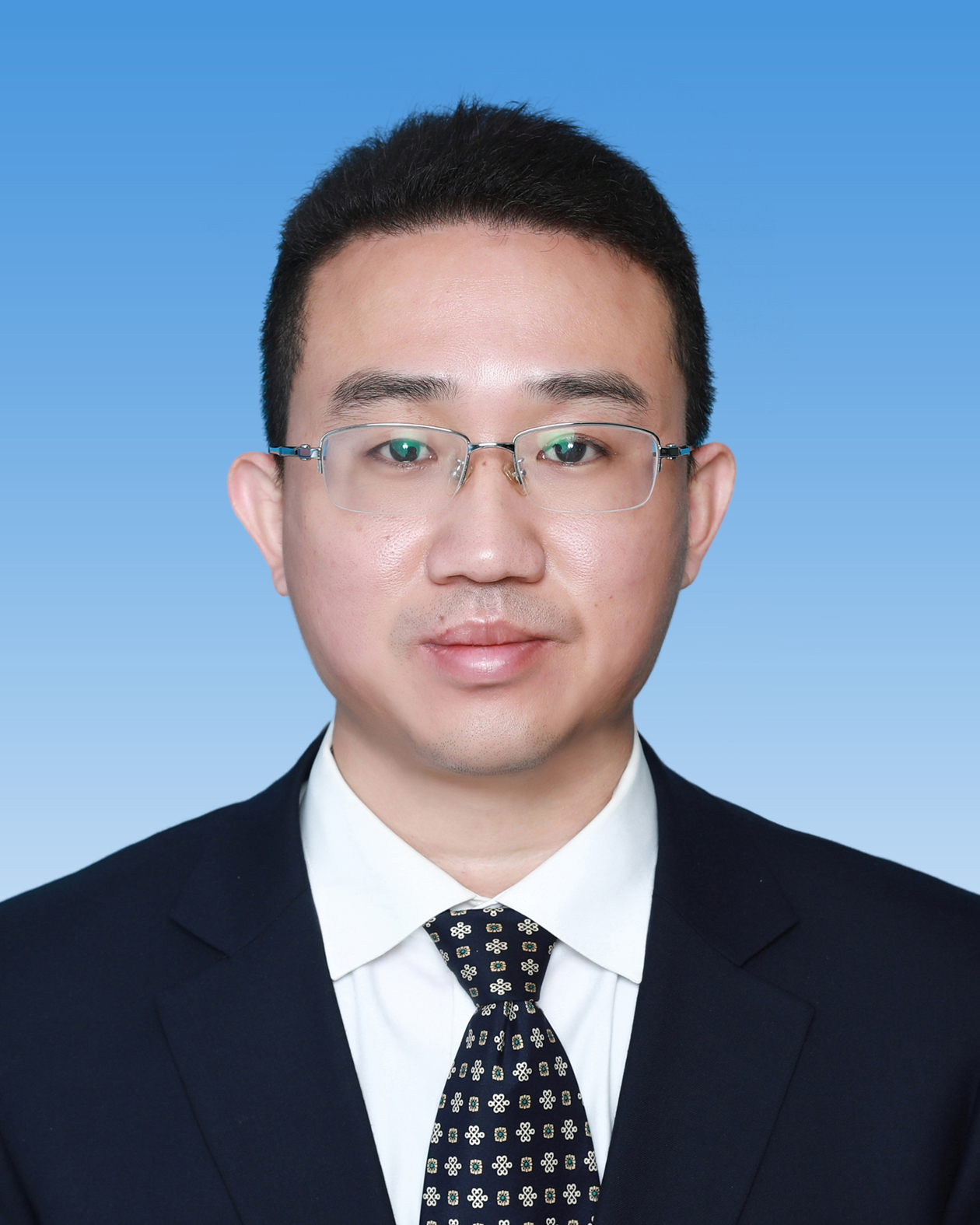  /p> p>现任福建省闽清县人民政府党组成员,副县长. /p>