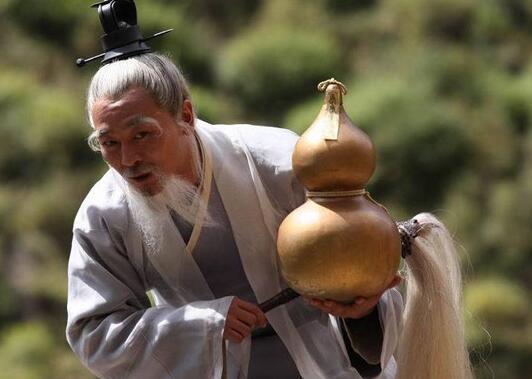 古代道士有哪些本事？徒手摘月，隔空移物是怎么回事？_百科TA说
