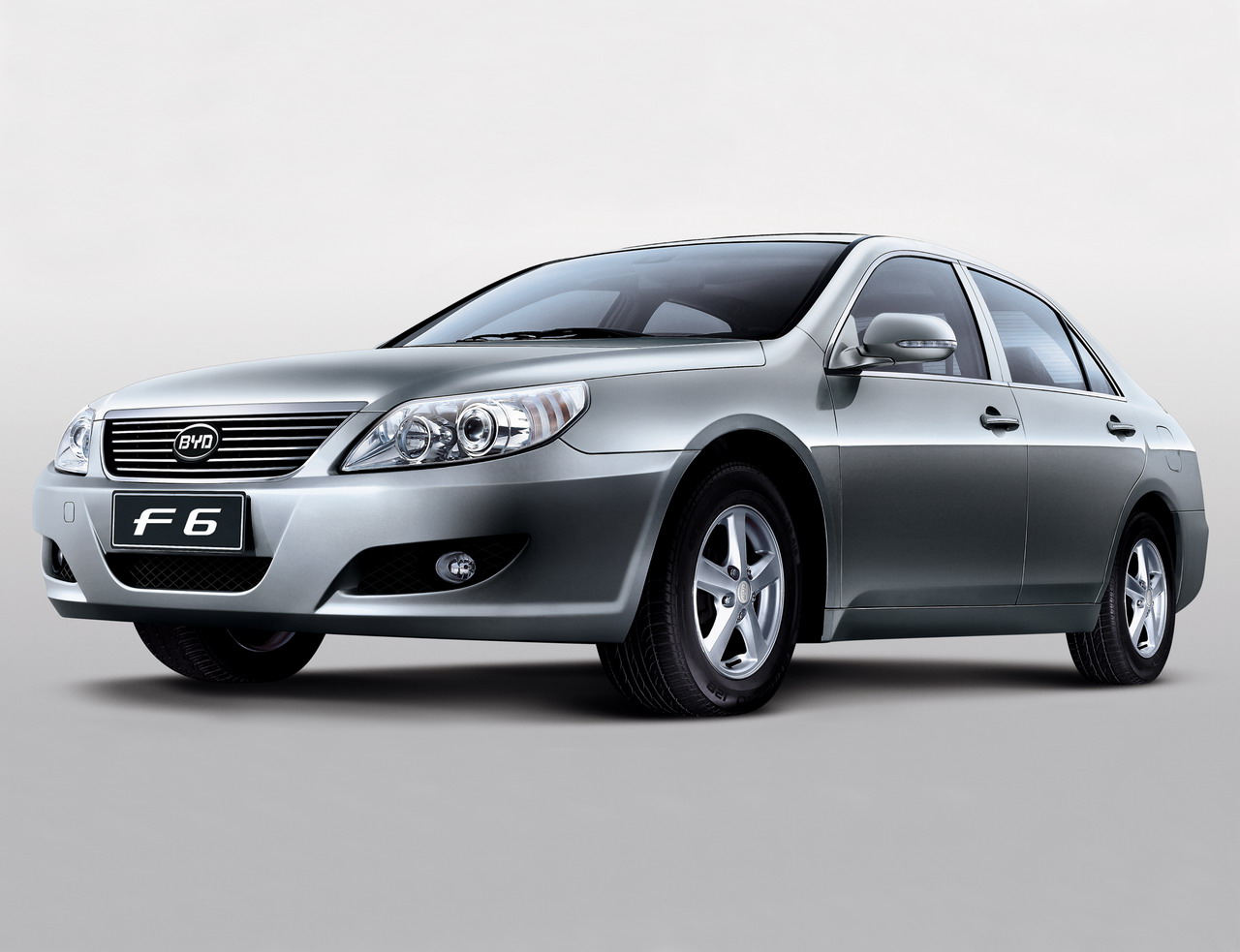  p data-id="gn8xovxwxv">作为比亚迪汽车迈向高端领域的战略车型