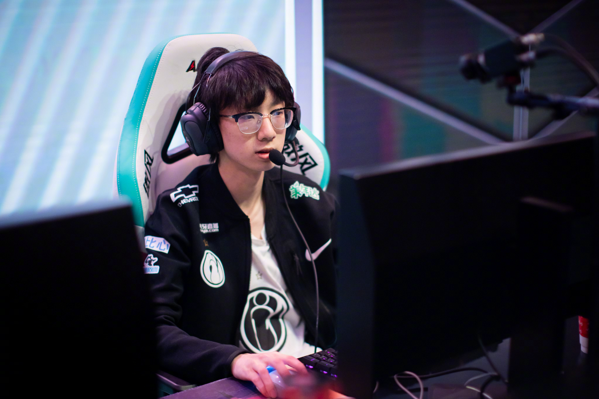  p data-id="gnco0oy7mf">王柳羿(游戏id:baolan,曾用id:megan),1999