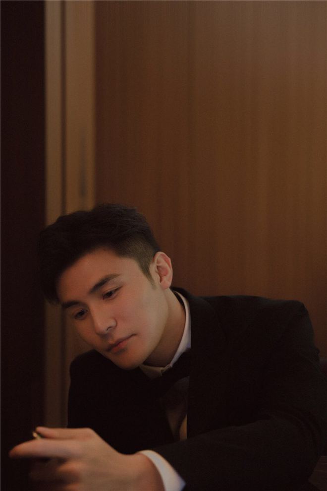  p data-id="gnbp3wlzgx">陈昊,1995年3月26日出生于陕西省西安市