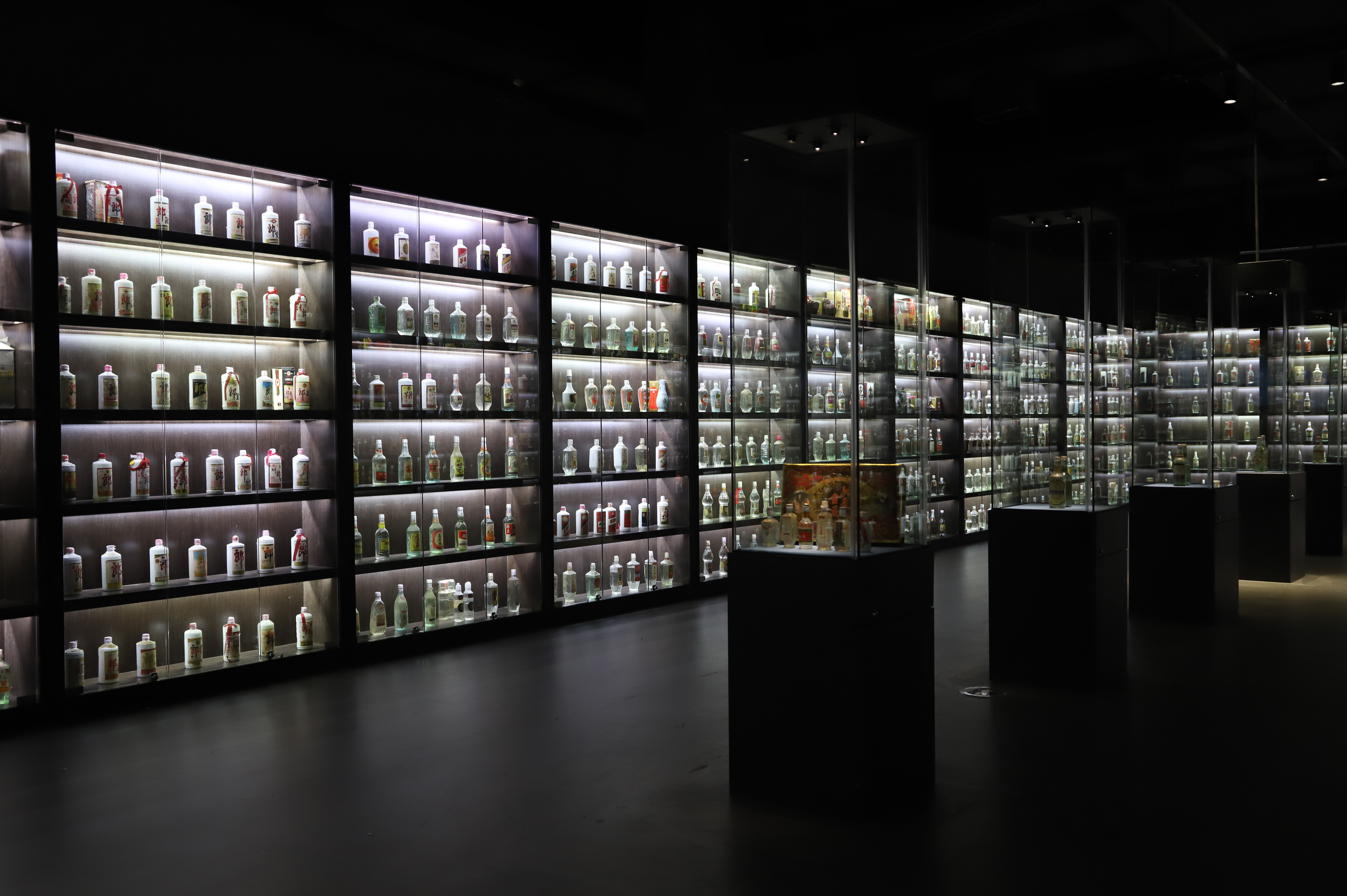 ctrid="2dq9bi33xbq">曾品堂中国老酒博物馆由中国著名陈年白酒收藏家