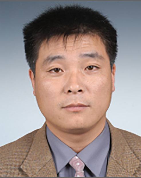  p data-id="gn0bviyhx9">张超,男,1972年生,山东岚山人,大学学历