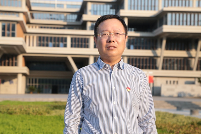 王国安,江苏建筑职