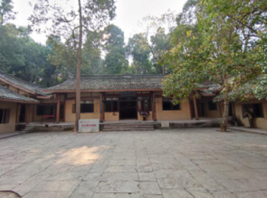 awg">象山书院位于 a target="_blank" href="/item/大英县/3313980"