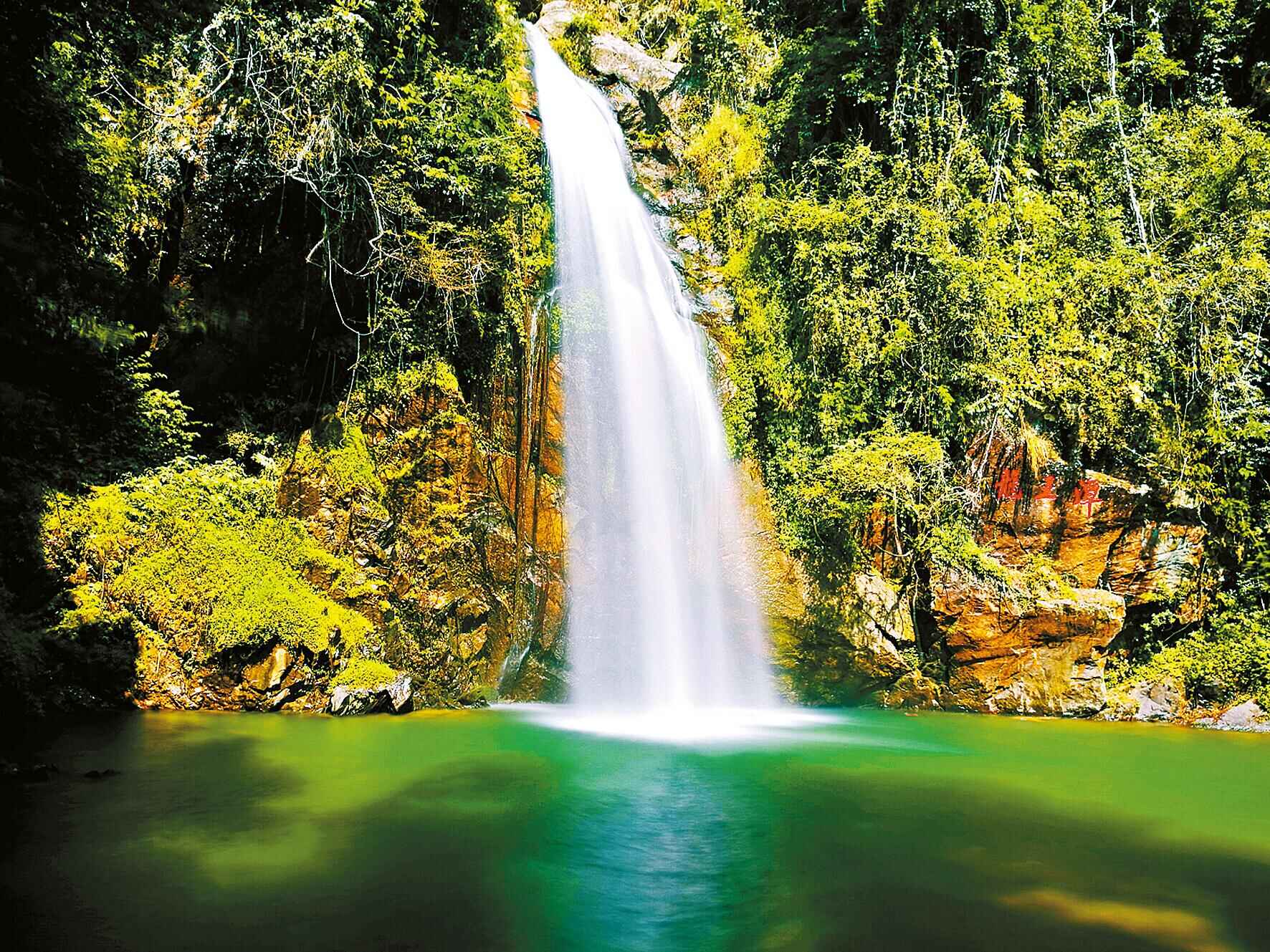 ">龙王潭,位于韶关 a target="_blank" href="/item/乐昌市/3334245"