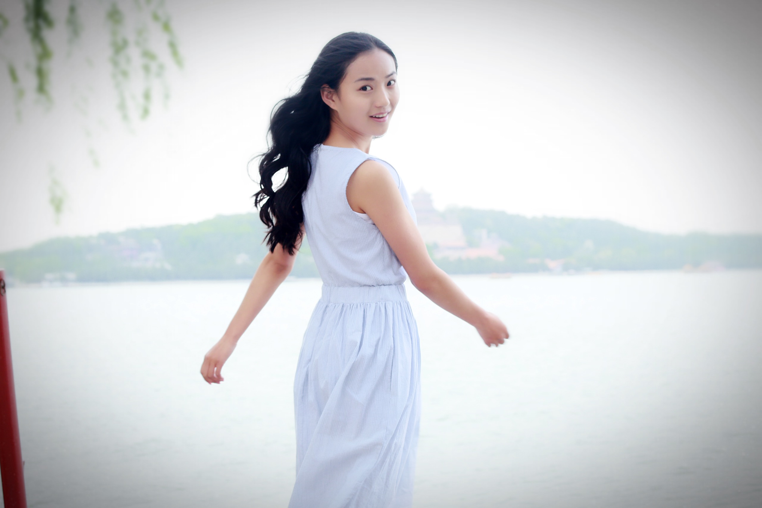  p data-id="gnzzvlcmts">安宁,出生于陕西咸阳,中国内地女演员.