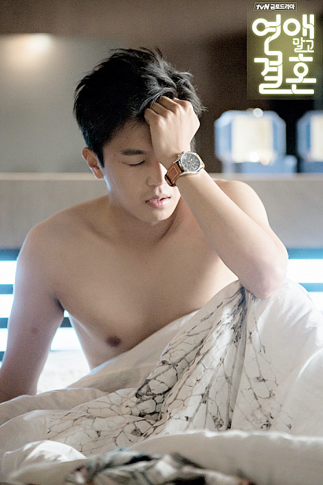  p>延宇振(         )1984年7月5日出生于韩国江原道江陵市,韩国男