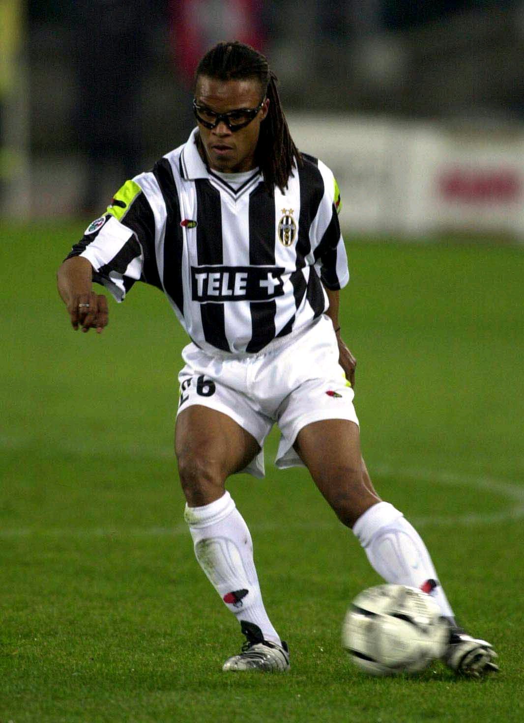  p>埃德加·戴维斯(edgar davids),全名埃德加·斯蒂文·戴维斯(edgar
