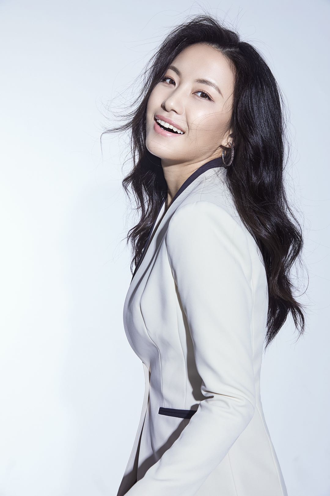  /p> p>2017年6月13日,主演的小清新爱情文艺片《 a target="_blank"