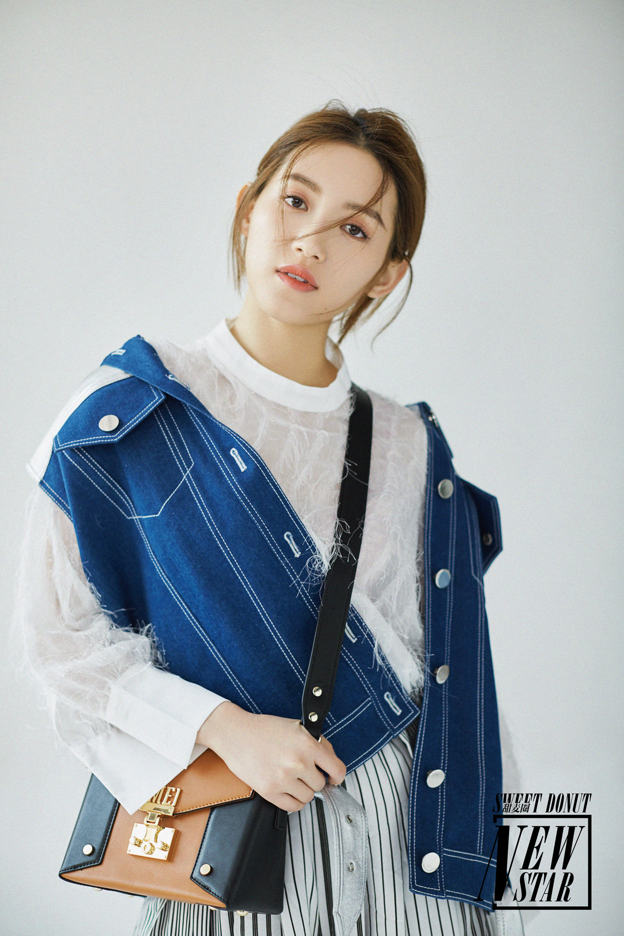  p>苏青,1989年7月5日出生于湖南省衡阳市,中国内地女演员,歌手.