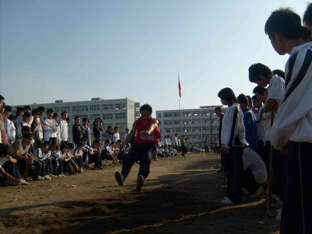  p>定南二中全称定南县第二中学,创办于2004年,位于江西省 a target="