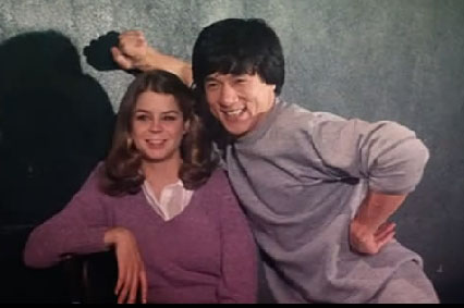  p>《杀手壕》是嘉禾电影有限公司出品的动作喜剧片,由罗伯特·克洛斯