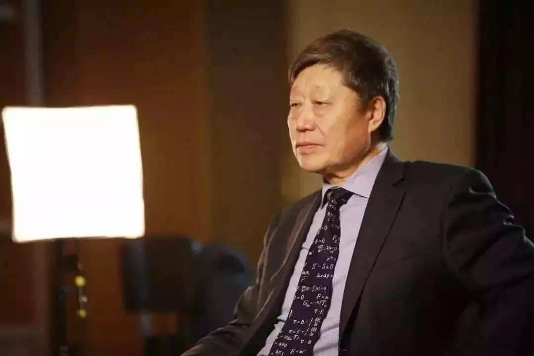 “海尔”张瑞敏：从负债百万到征服欧美，真正的狠人敢于向死而生_百科TA说