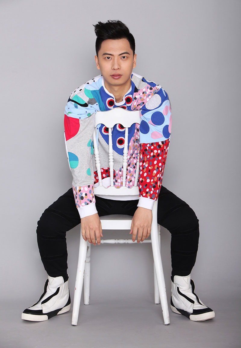  p>石磊,1979年 出生于重庆市沙坪坝区,综艺节目主持人, a target="