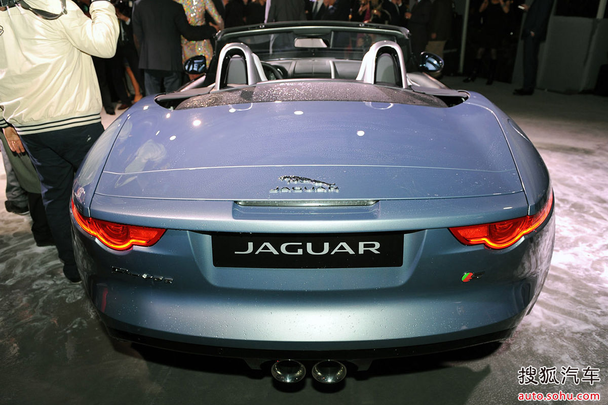  p>捷豹(jaguar),英国知名豪华汽车品牌,1922年诞生,创始人为 a