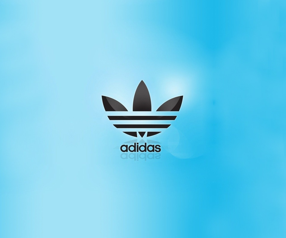  p>三叶草(adidas originals)从1972年开始成为阿迪达斯的标志,当时