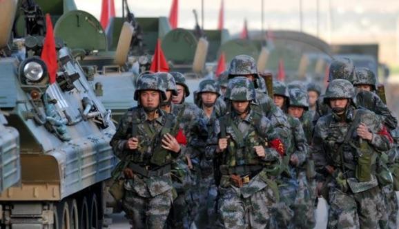  p>中国人民解放军第十六集团军,被誉为"长白猛虎".