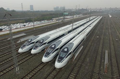 high-speed railway),简称成渝高铁,又称成渝客运专线,成渝客专是 