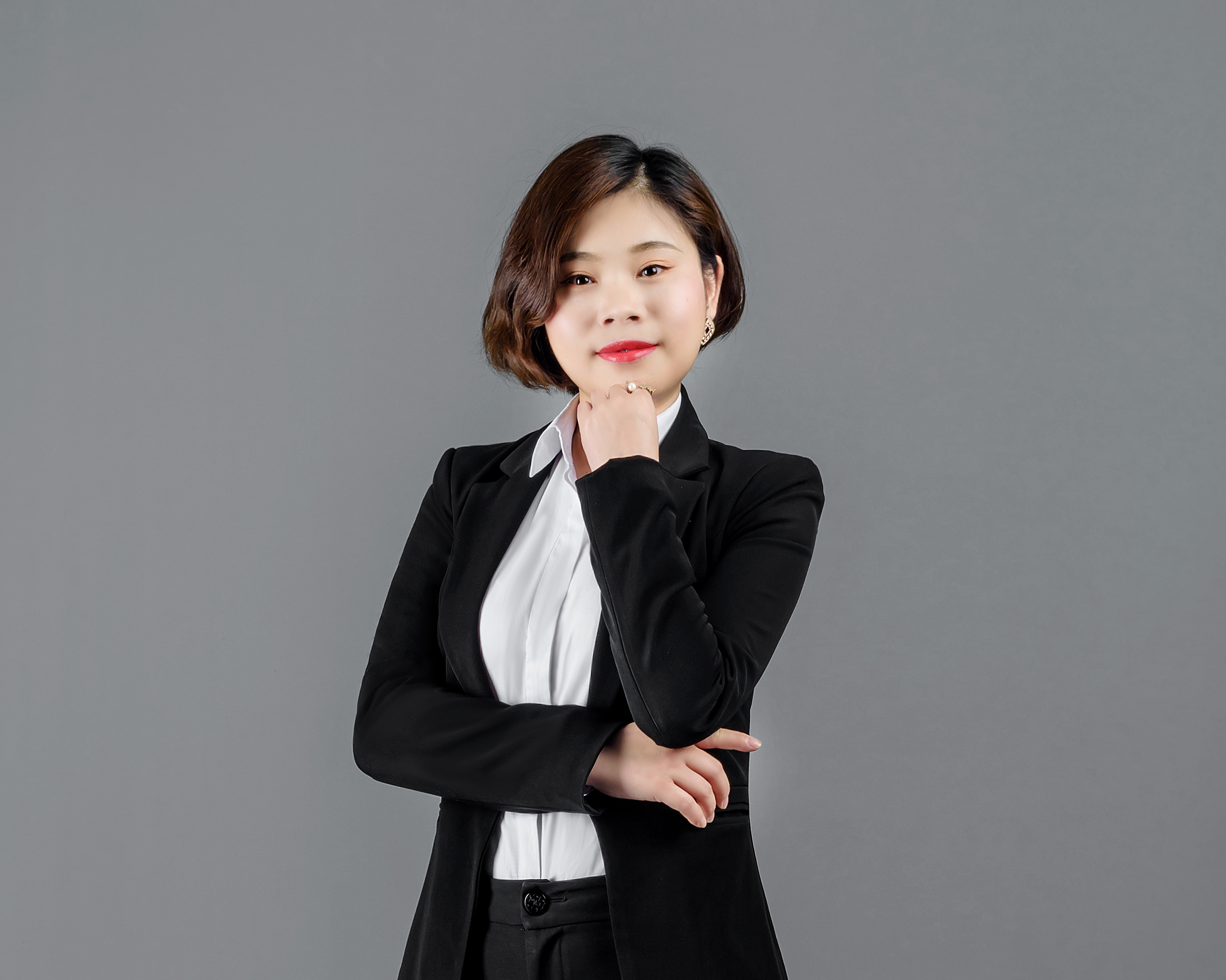 评估,财税咨询,工商资质,企业管理软件开发等企业经营发展的全领域