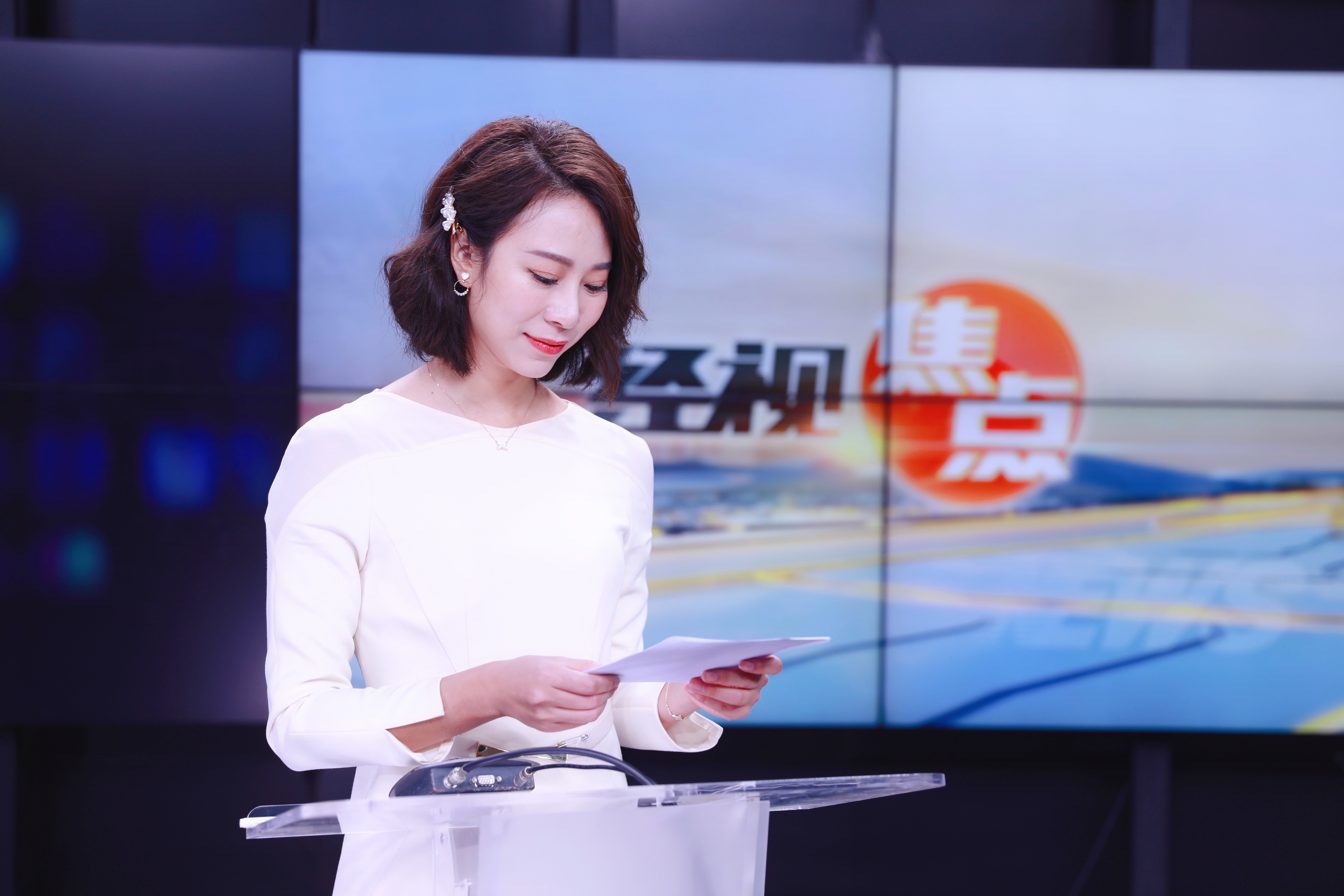 雷璐