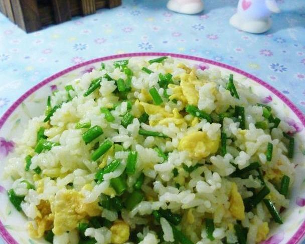 韭菜花炒饭