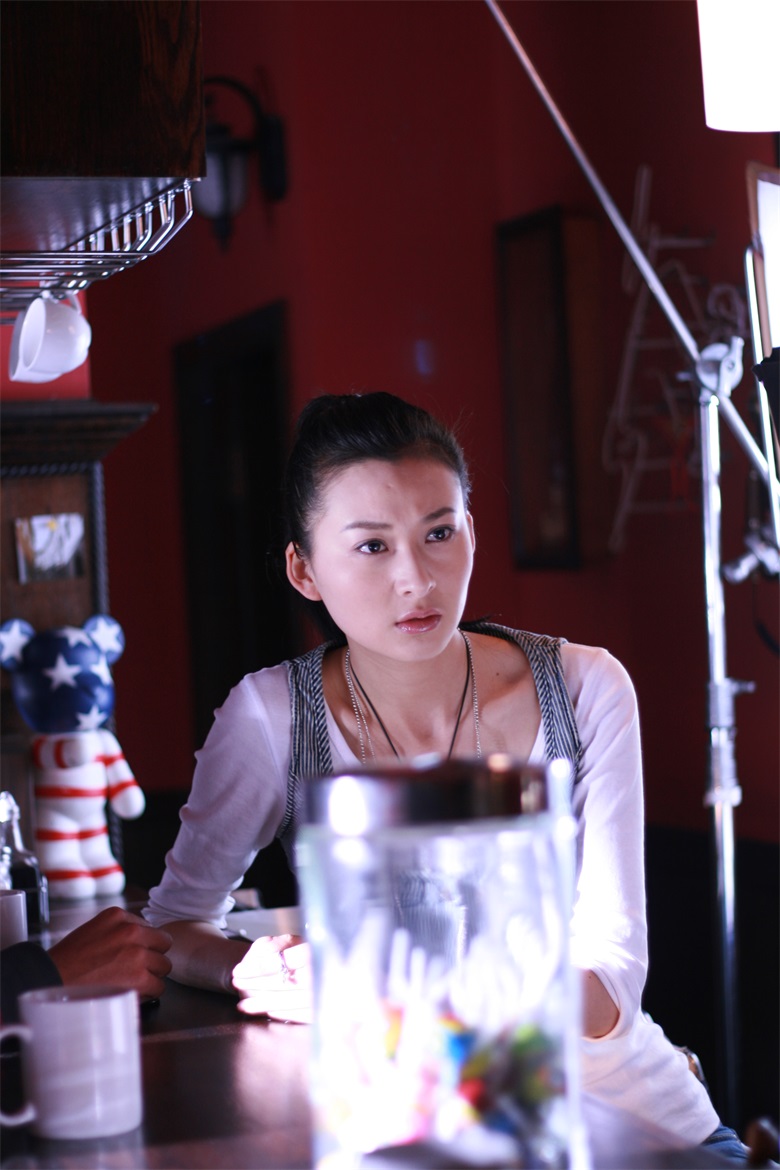 id="gnx8qs0nh8">杨亚,1987年7月17日出生于安徽省,中国内地女演员