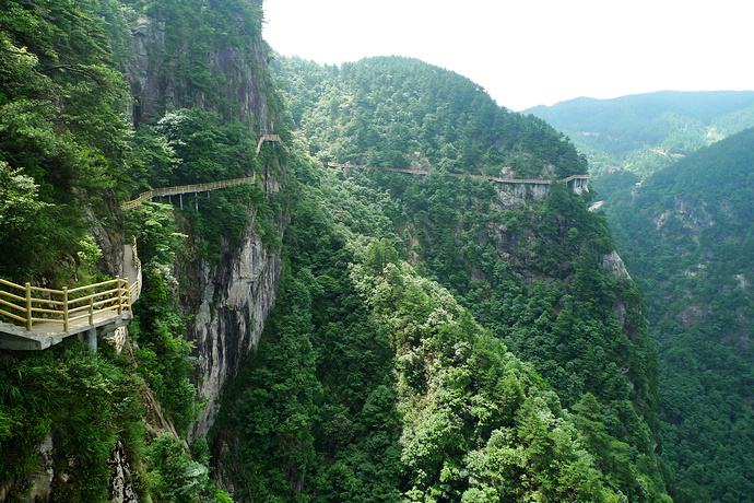  p>袁州区,隶属江西省 a target="_blank" href="/item/宜春市