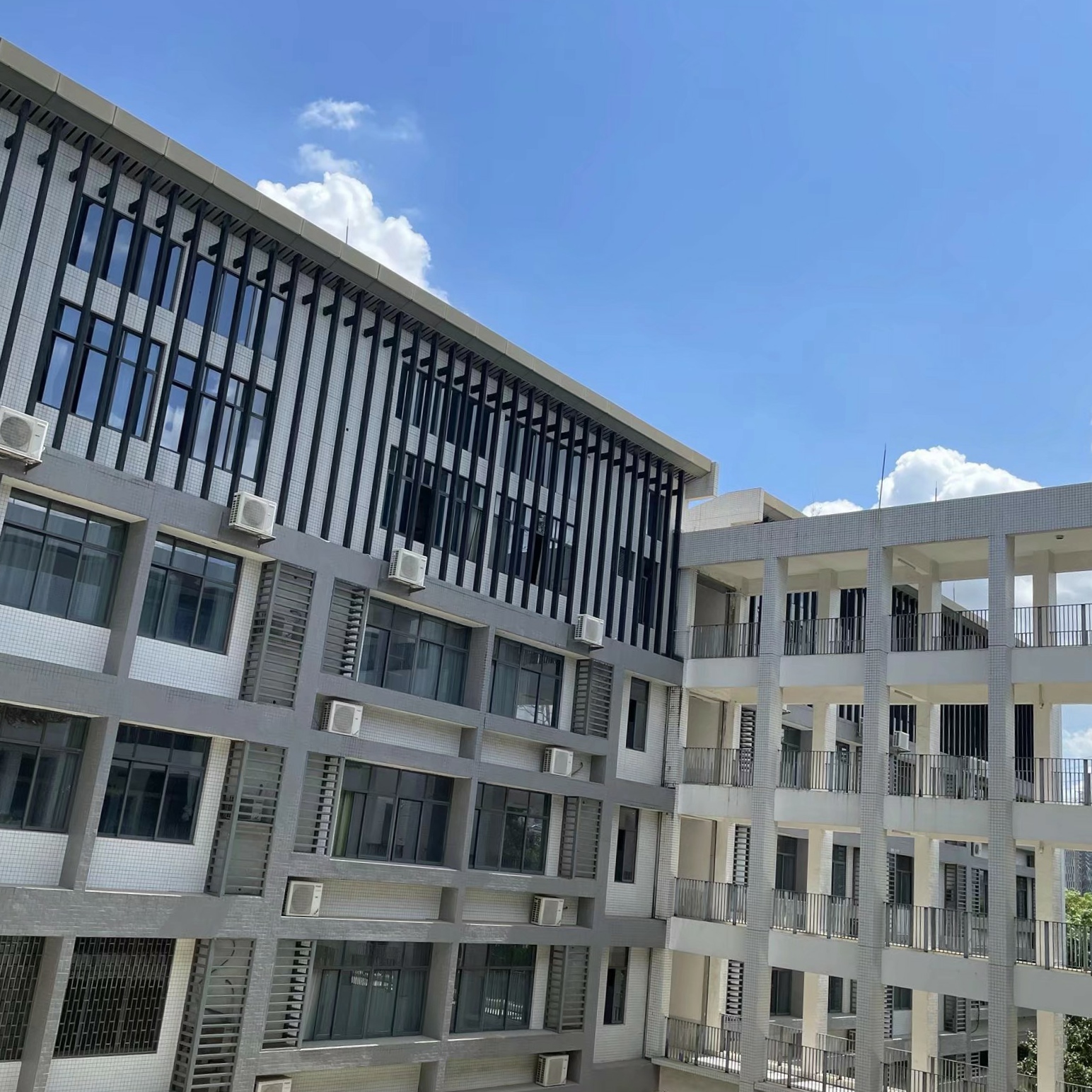 深圳市宝安中学