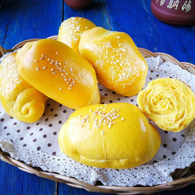 胡萝卜软软小餐包