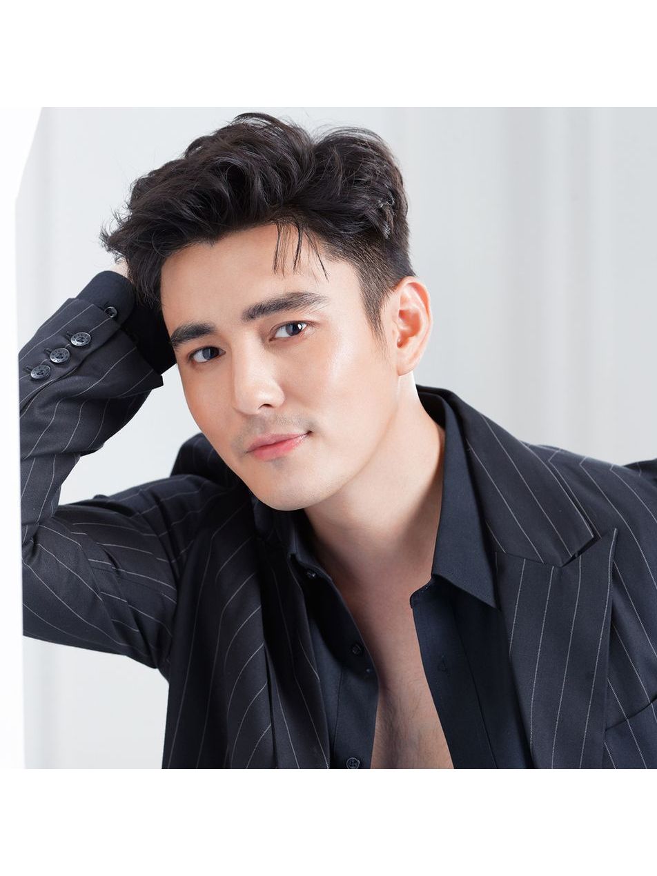 yynat">塔万·素里亚杰(than,tun),1990年12月30日出生于老挝巴色市