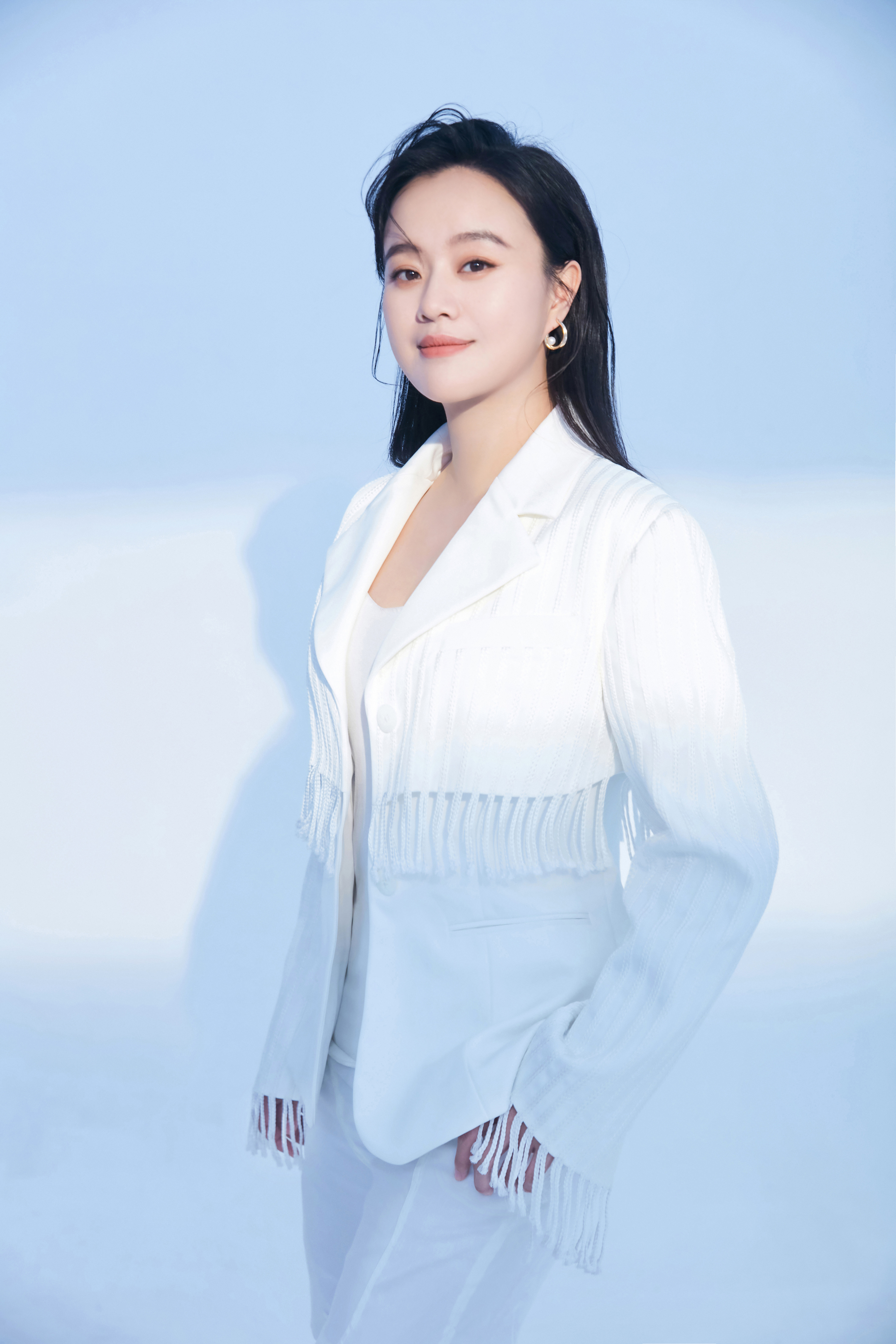 id="gnwo72b8u8">何翯,1987年6月25日出生于辽宁省,中国内地女演员