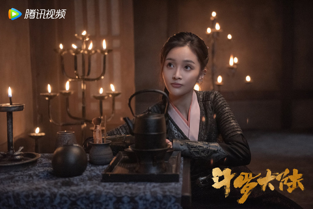 ">小舞,电视剧《 a target="_blank" href="/item/斗罗大陆/17570238"