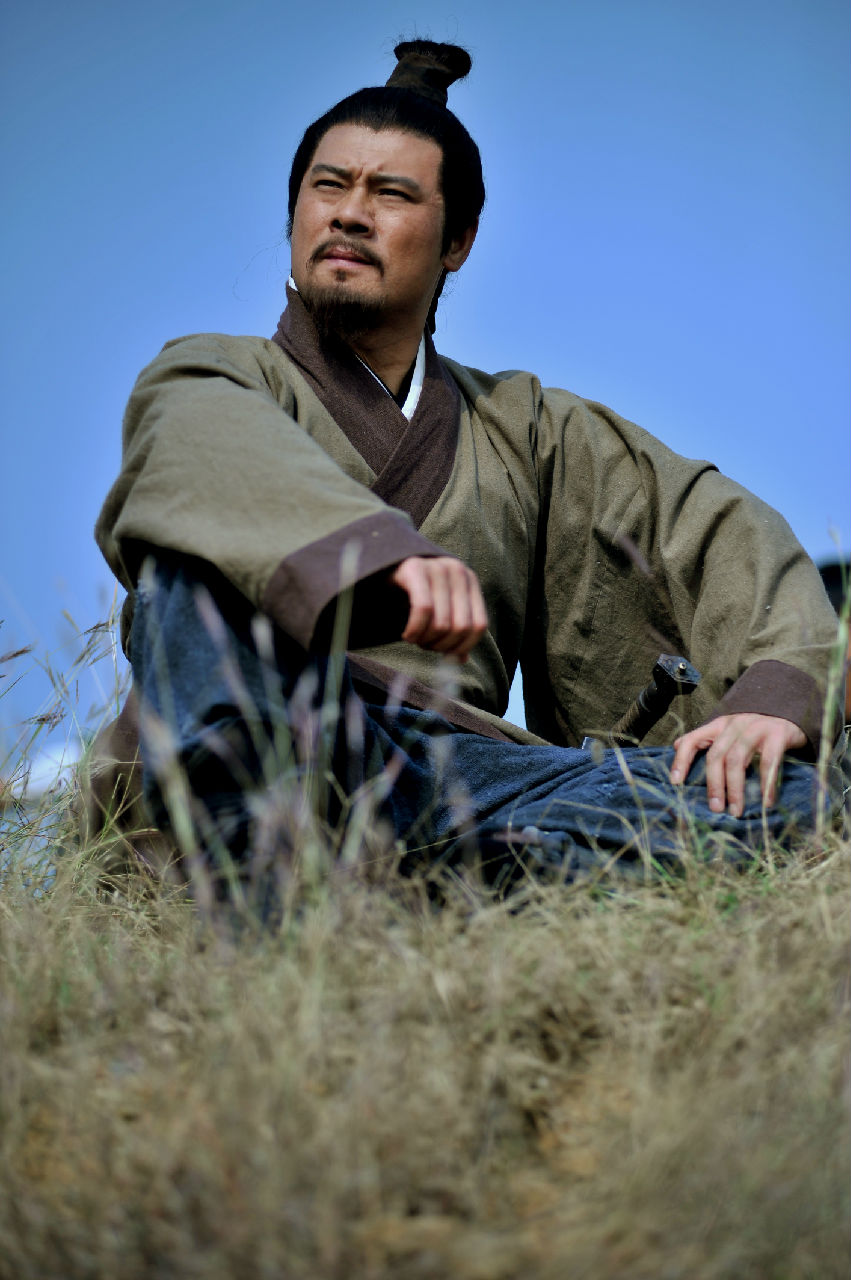  p data-id="gnt2t2jeqh">孙洪涛,男,制片人,国家一级演员 sup data