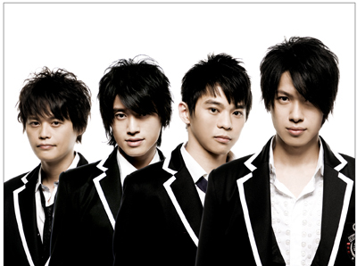 演员, a target="_blank" href="/item/强辩乐团">强辩乐团 /a>鼓手