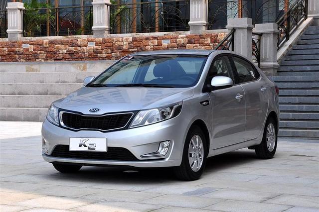 起亚k21.4l 自动 premium eco 纪念版 2012款