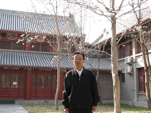  p data-id="gnwfmfmizt">臧运祜,男,1966年生,山东诸城县人. /p>