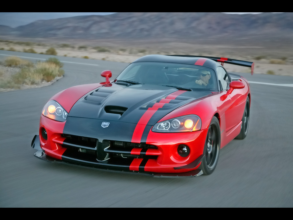  p>道奇蝰蛇(dodge viper)是 a target="_blank" href="/item
