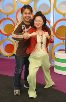  p>左孝虎,1975年出生于中国台湾台北,中国台湾男演员,武术指导,导演