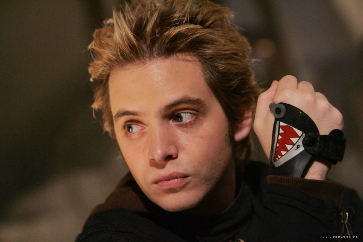  p>艾伦·斯坦佛(英文名:aaron stanford),1976年12月27日出生于马萨