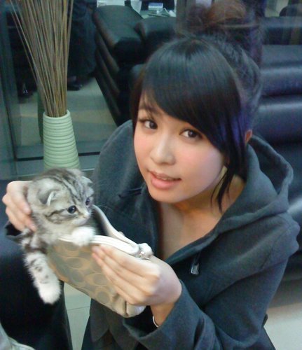  p>张芯瑜,1986年4月23日出生于 a target="_blank" href="/item/台湾