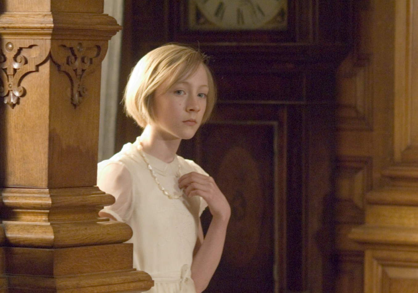  p data-id="gnso1fvg4i">西尔莎·罗南(saoirse ronan),1994年4月12