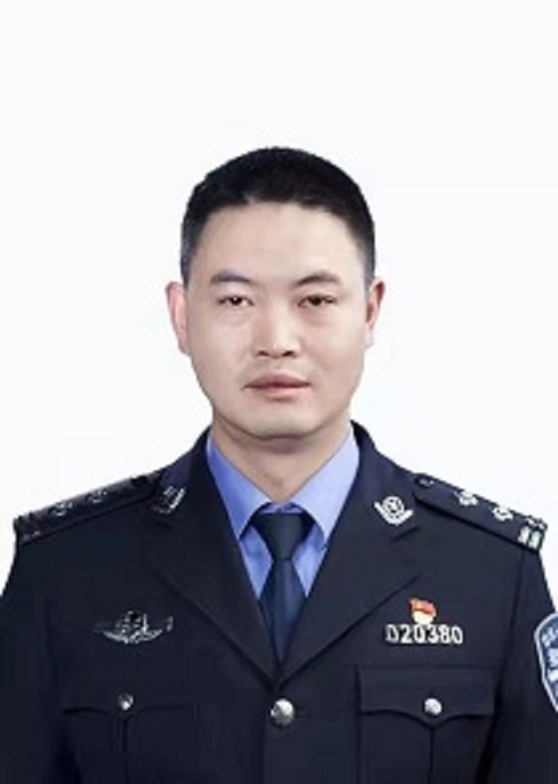  /p> p>现任云南省昭通市 a target="_blank" href="/item/巧家县