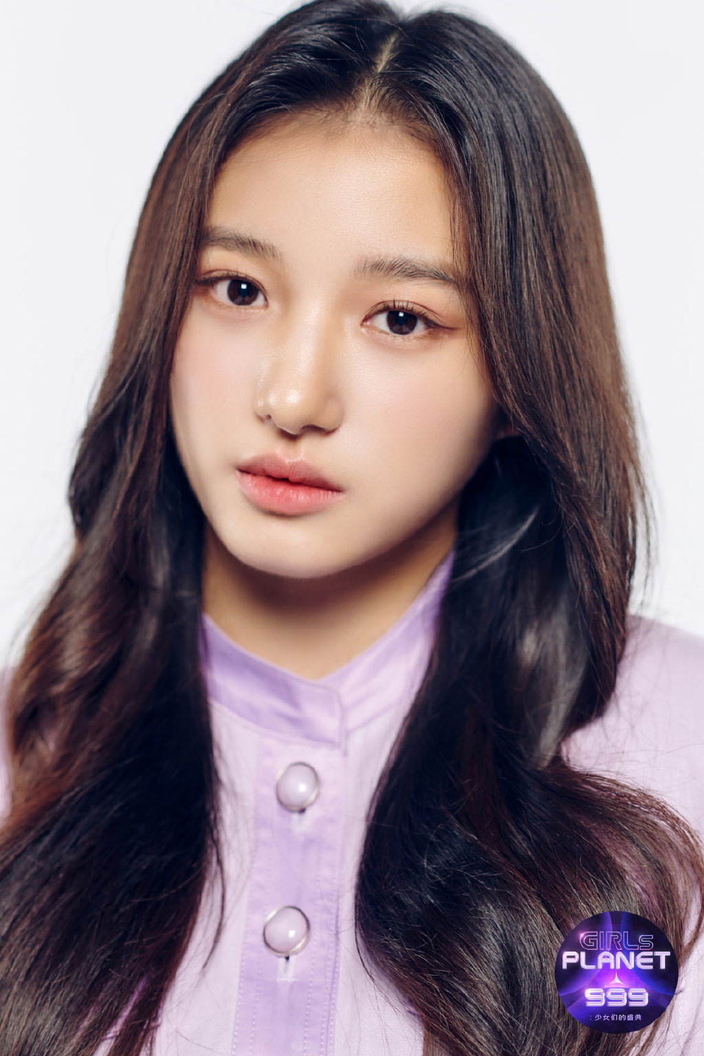  p data-id="gnwy228i0f">陈昕葳(vivi),2001年1月19日出生于中国台湾