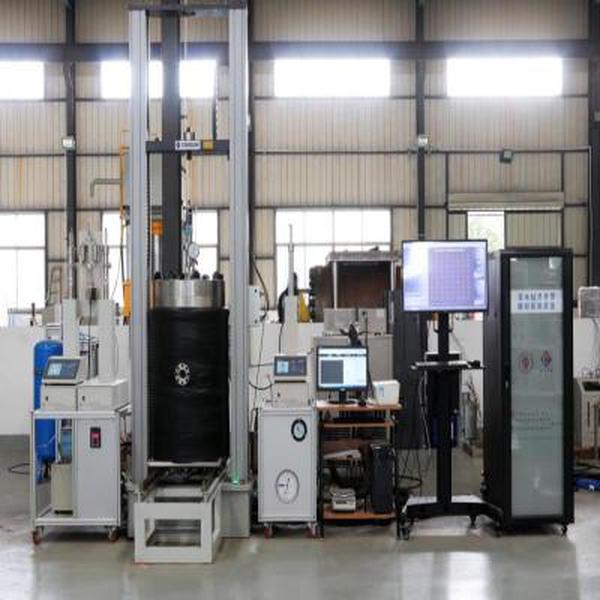 深水钻井井筒模拟实验装置