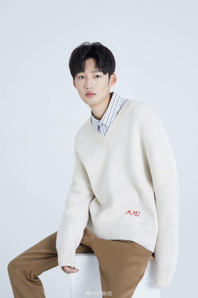  p>付伟伦,1997年7月21日出生于 a target="_bl