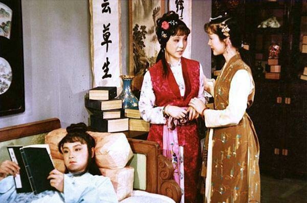 红楼梦：贾宝玉最不喜欢读书，为什么最后还去参加科举考试？_百科TA说