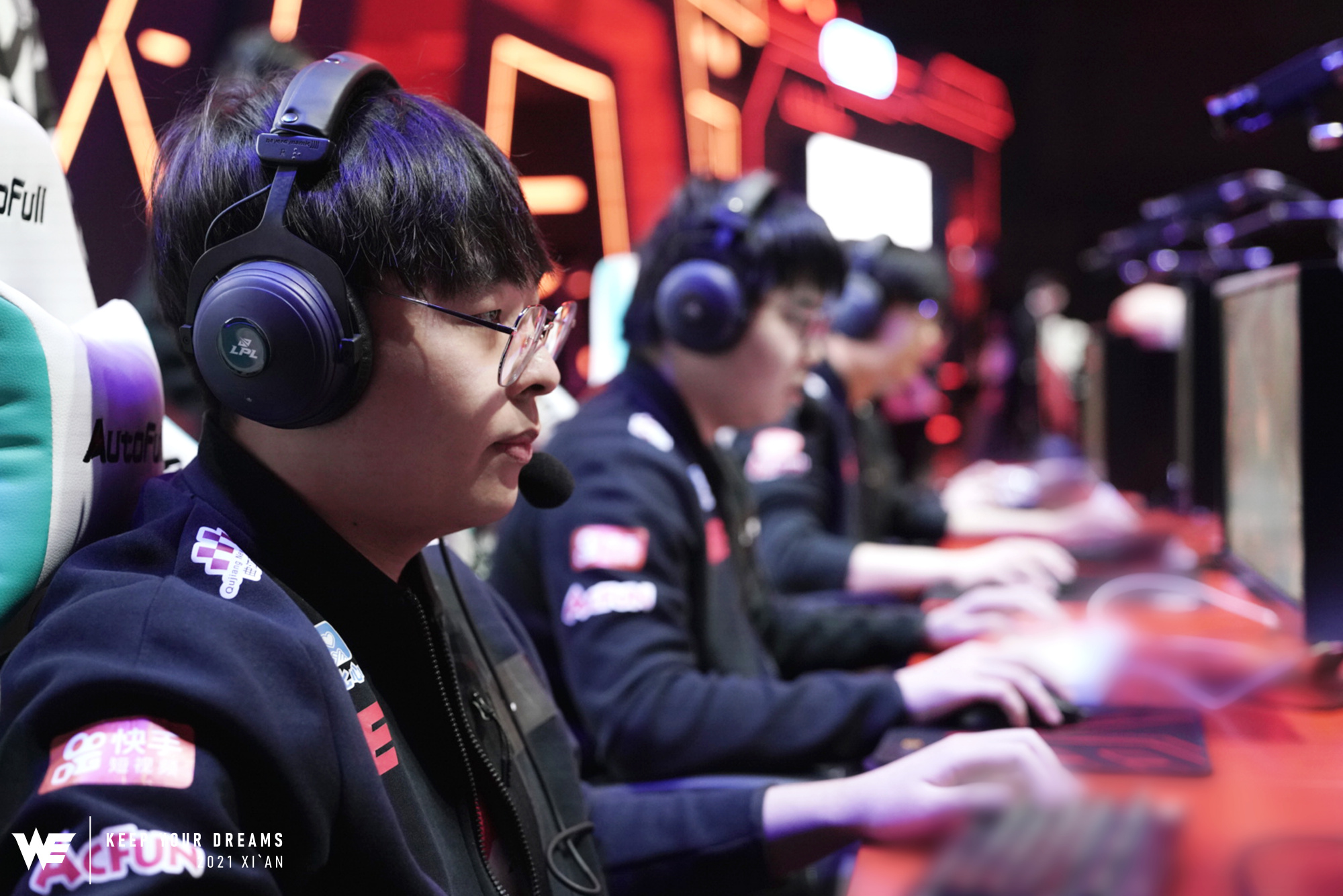 we电子竞技俱乐部