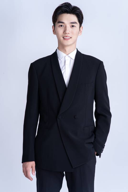 王浩东（演员）_百度百科